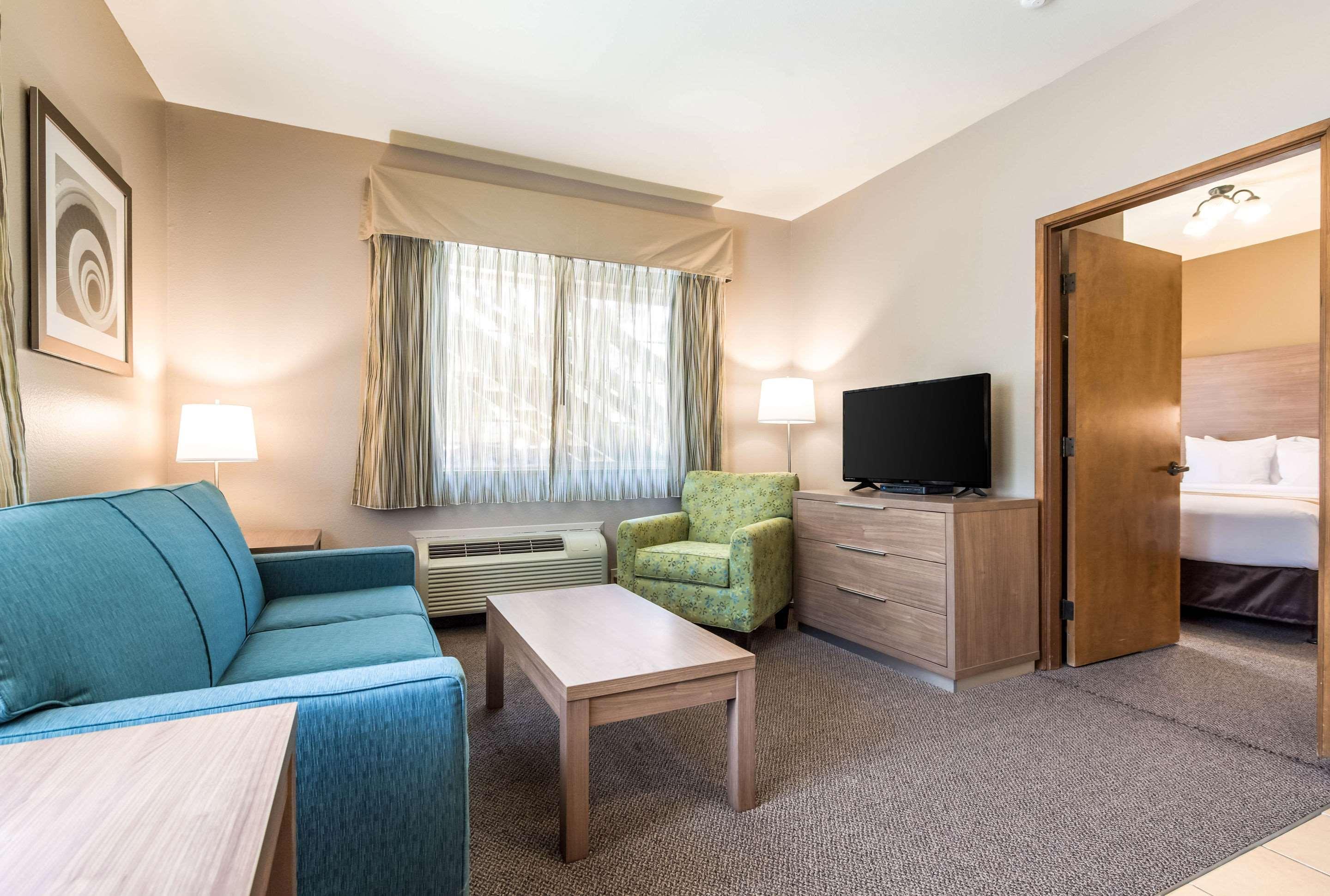 Quality Inn & Suites Bainbridge Island Exterior foto