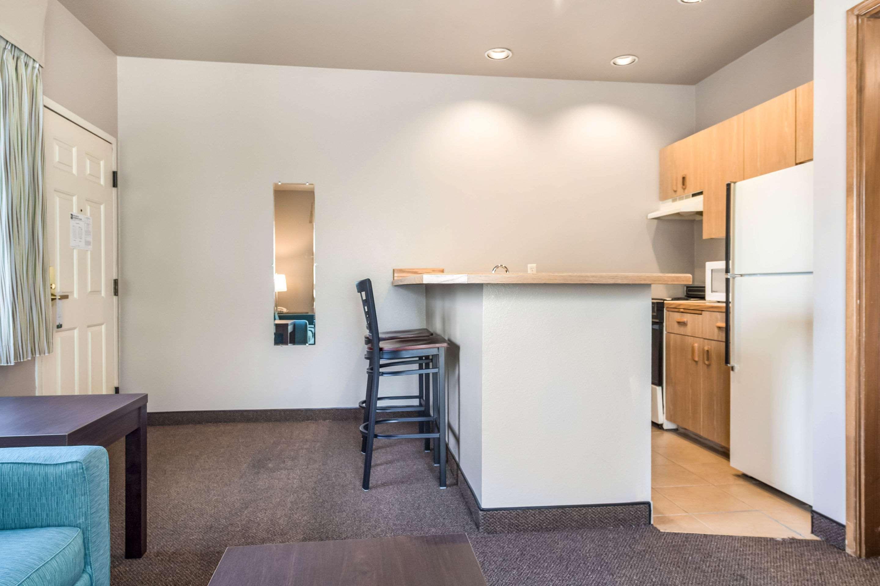 Quality Inn & Suites Bainbridge Island Exterior foto