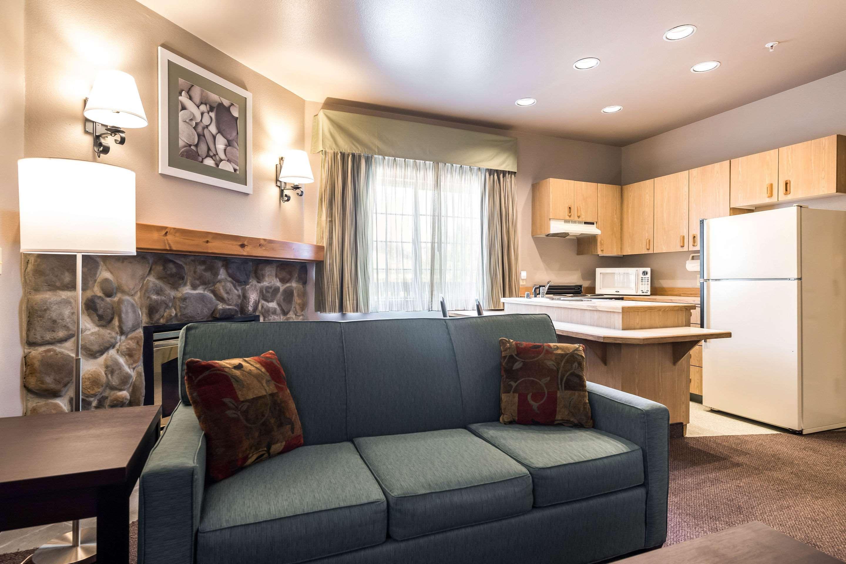 Quality Inn & Suites Bainbridge Island Exterior foto