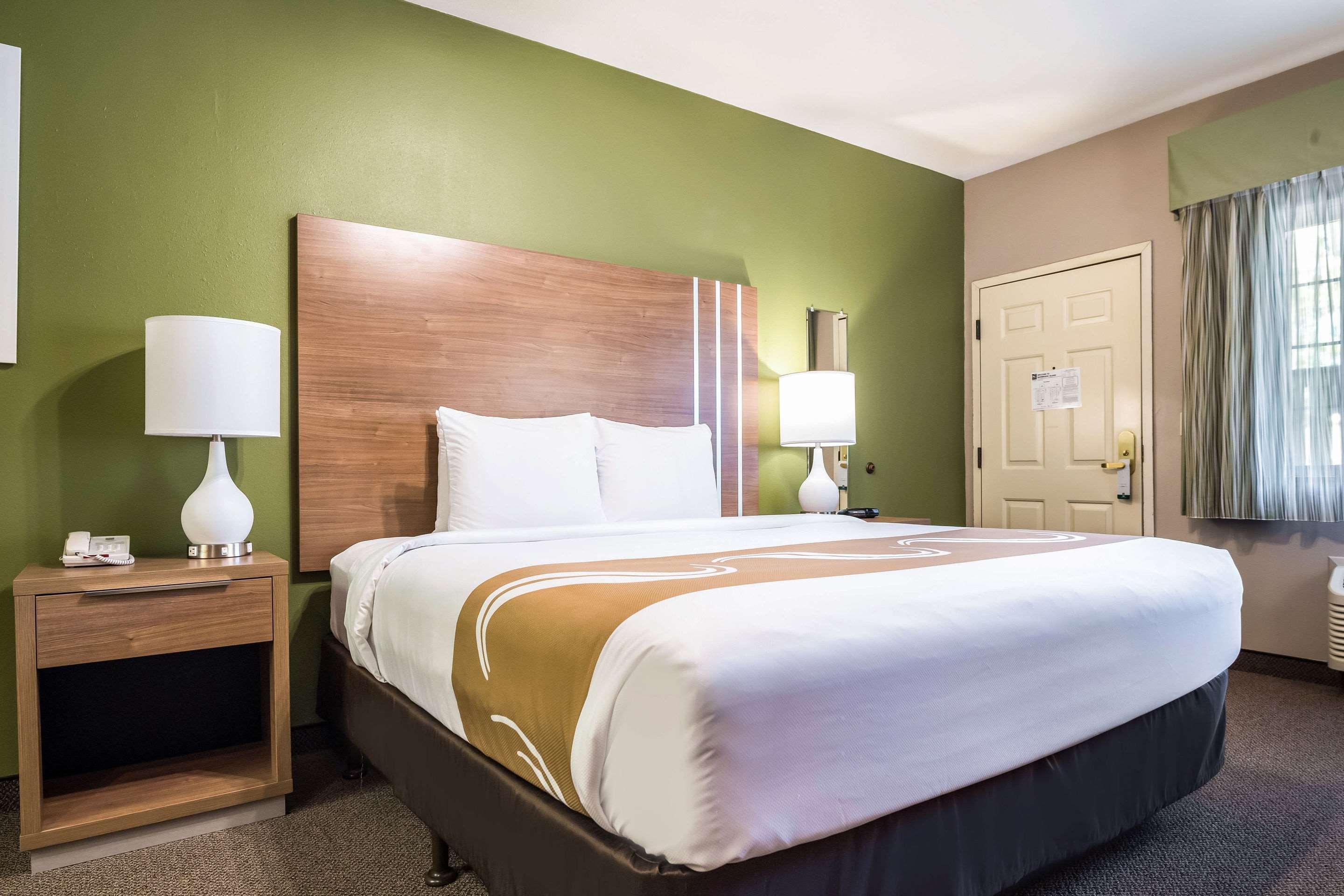 Quality Inn & Suites Bainbridge Island Exterior foto